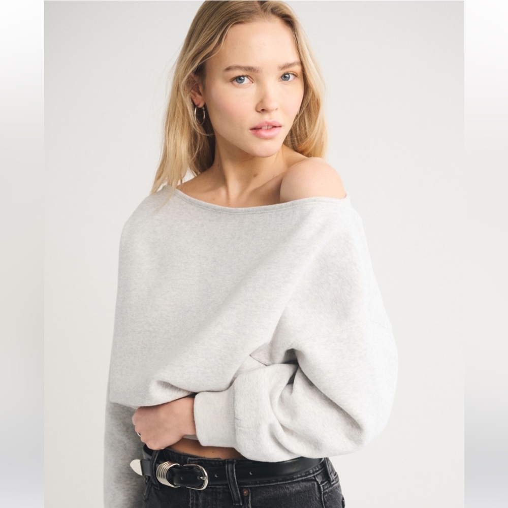 Abercrombie & Fitch Sunday Off The Shoulder Sweatshirt
